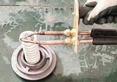 手持式高频加热机 感应加热设备视频